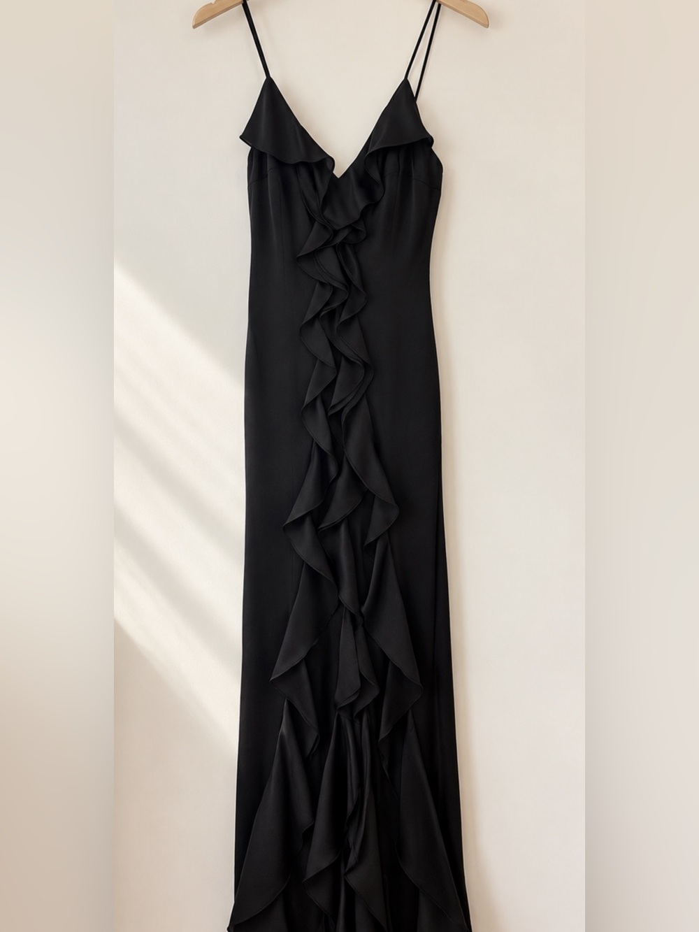 Alice + olivia Black Gown (satin) Evening Dress - Picture 2 of 9